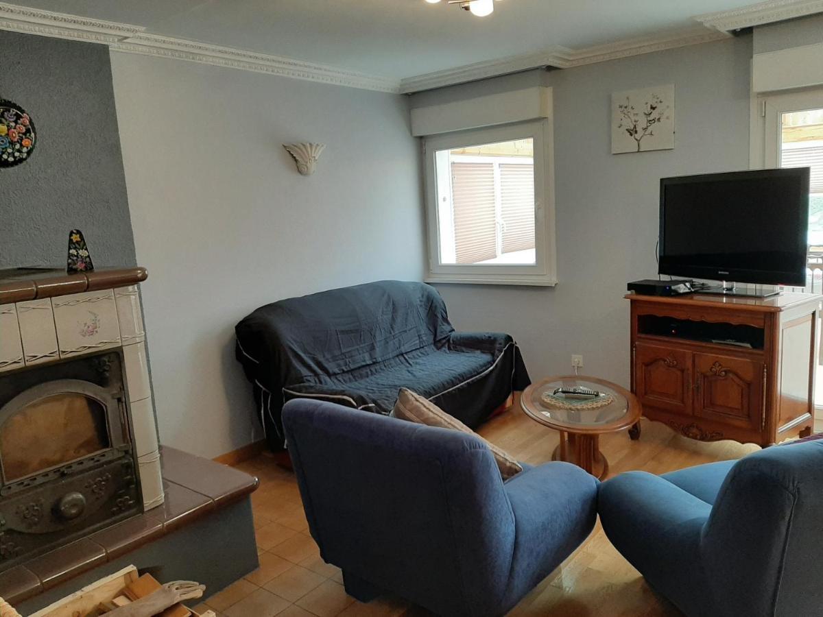 Gite Chez Lucie Guntzviller Dış mekan fotoğraf